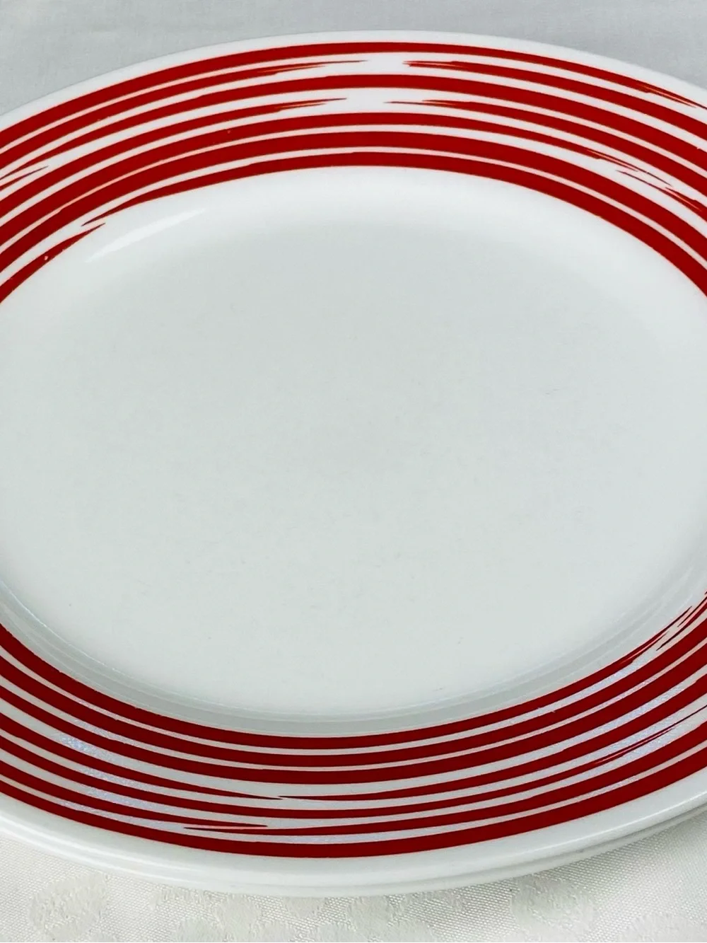 Set Of 2 - Vintage Corelle Strokes of Color Brushed Red 10 3.4” Dinner Plates